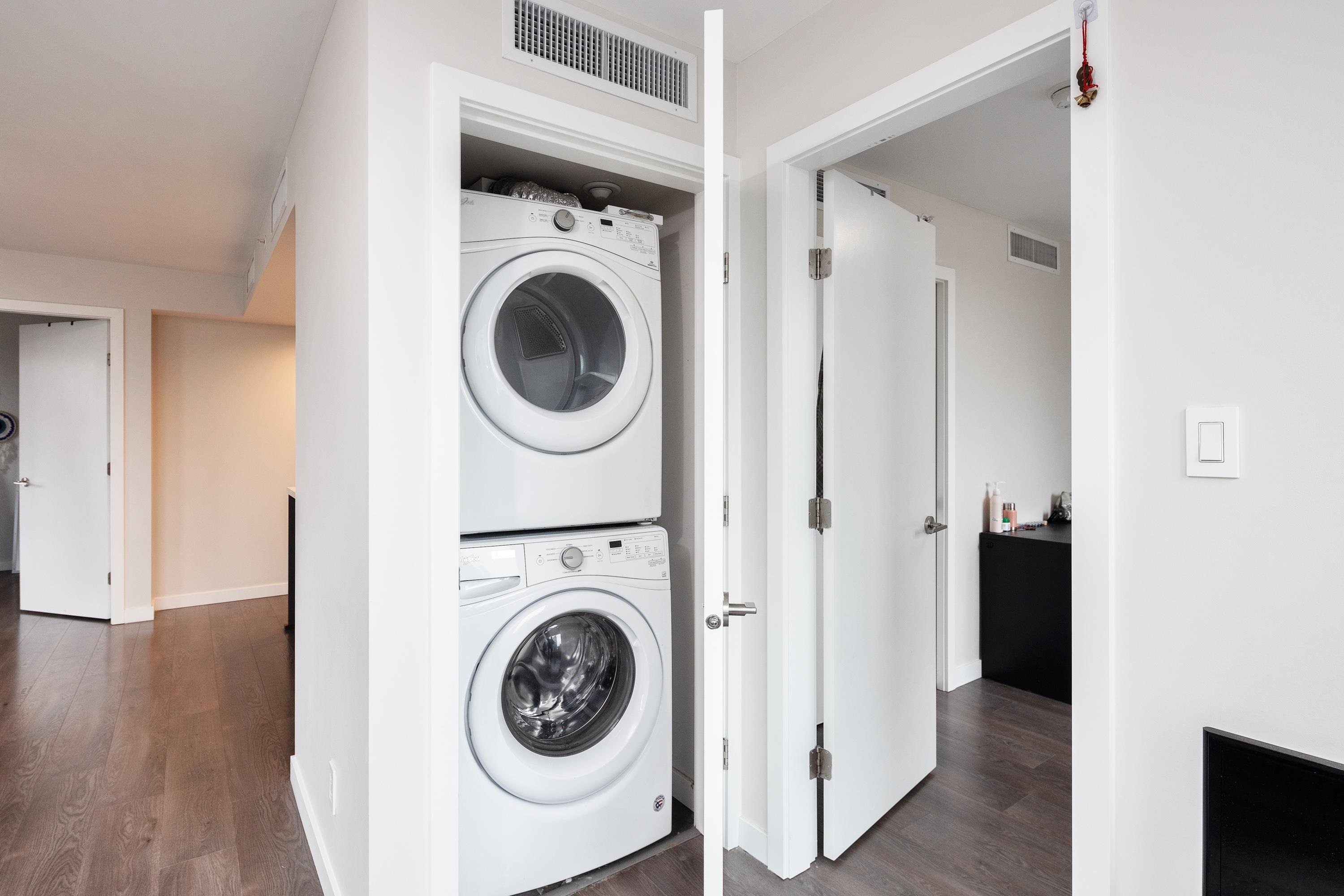 402 8238 LORD STREET Unit: 402