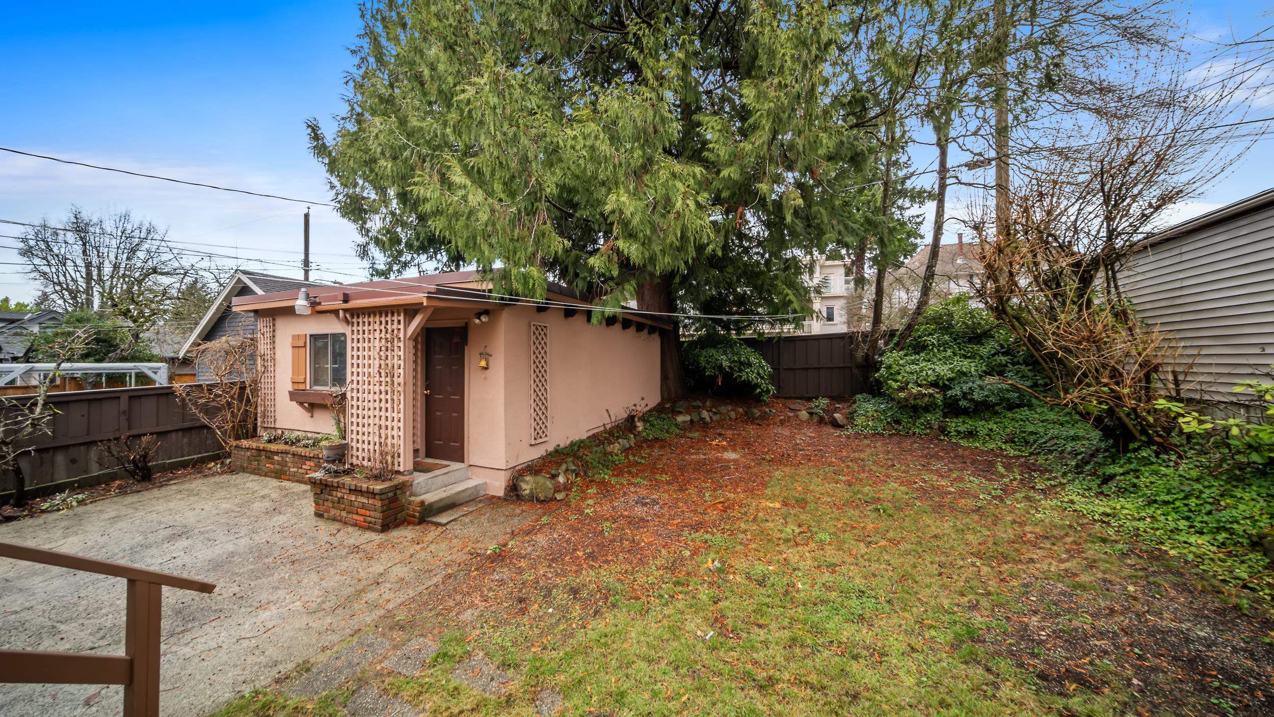 3537 W 31ST AVENUE