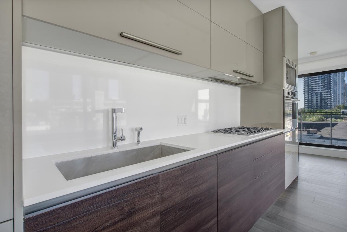 608 2378 ALPHA AVENUE Unit: 608