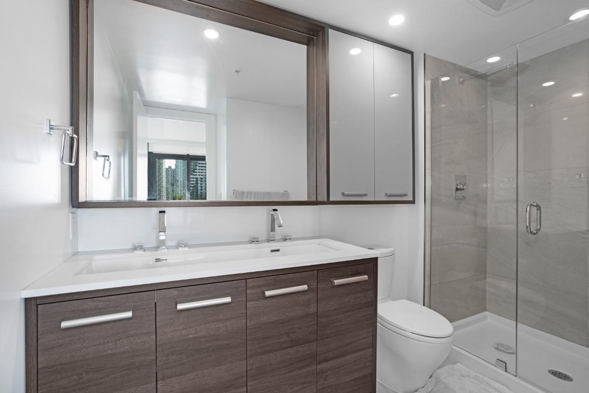 608 2378 ALPHA AVENUE Unit: 608