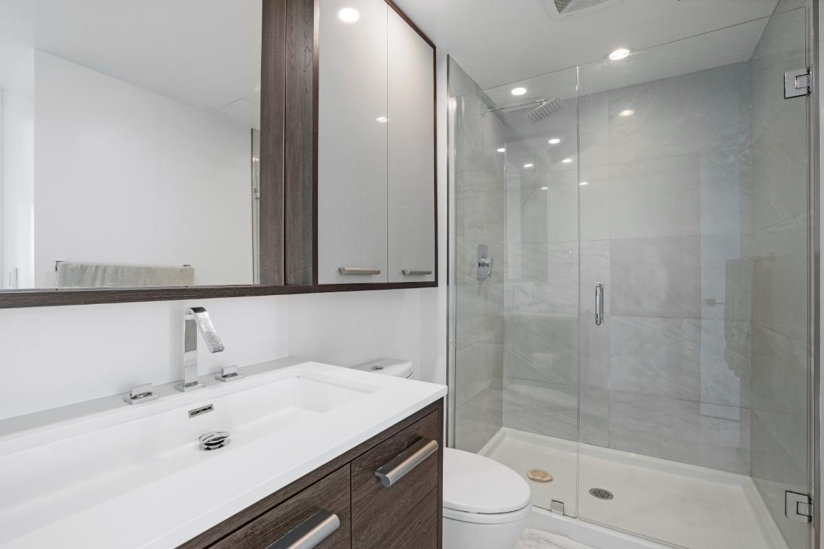 608 2378 ALPHA AVENUE Unit: 608
