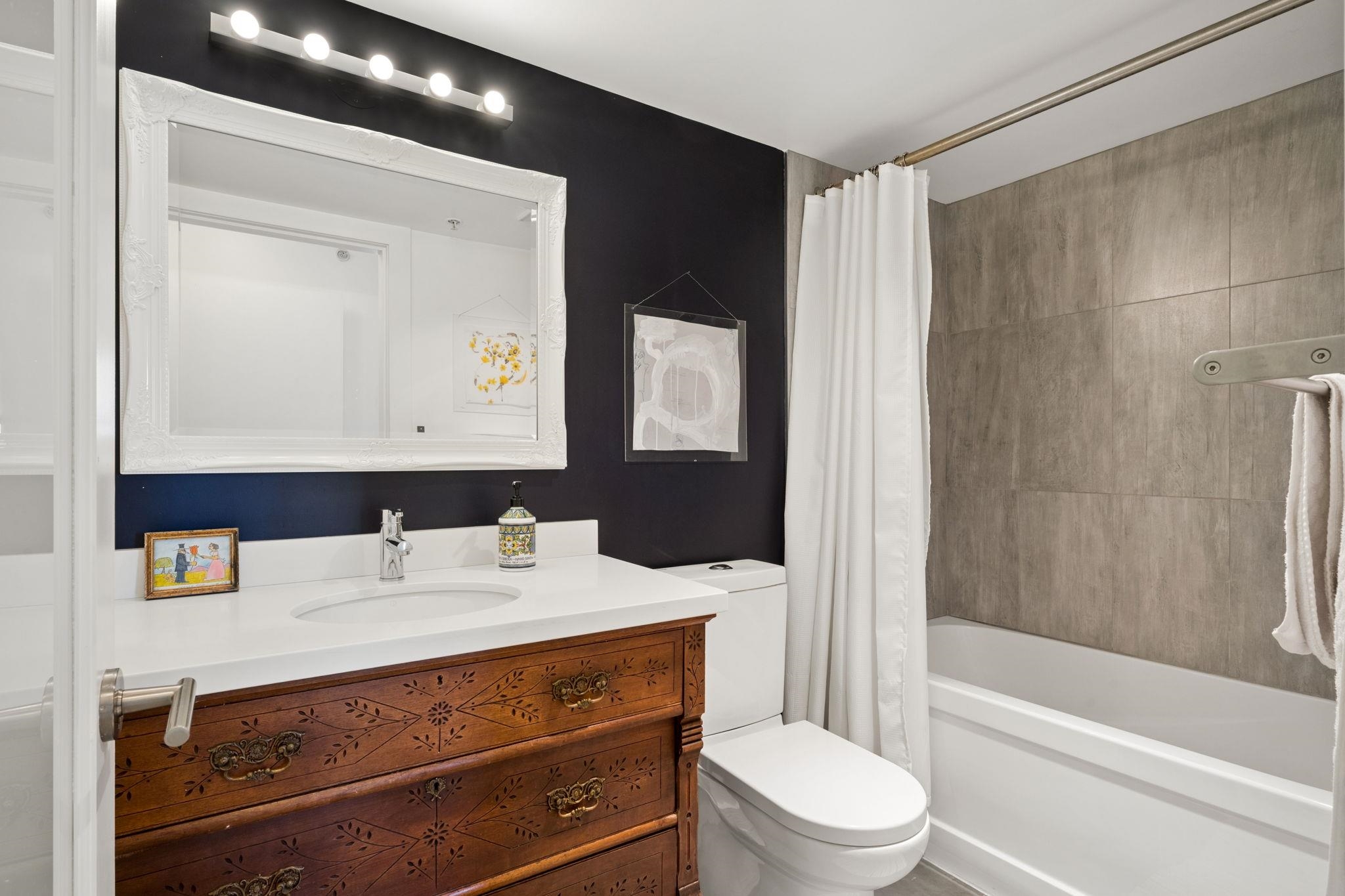 1101 1159 MAIN STREET Unit: 1101