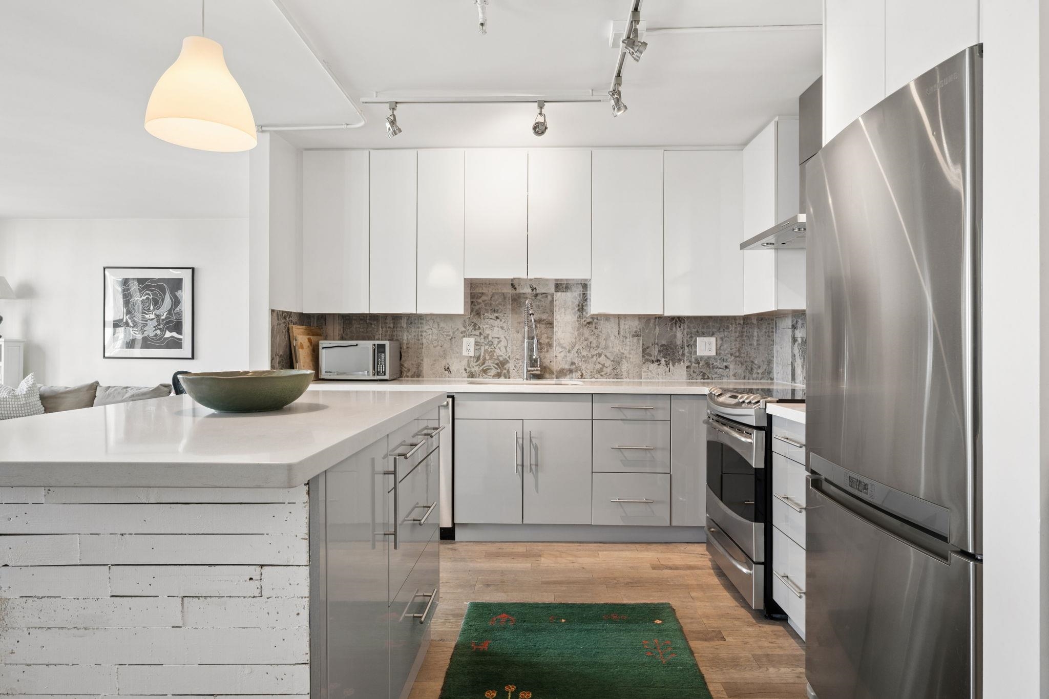1101 1159 MAIN STREET Unit: 1101