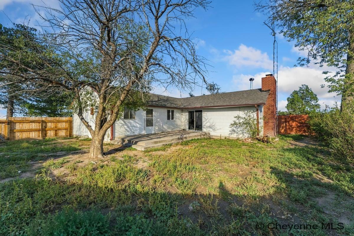 106 WILLIAMS ST