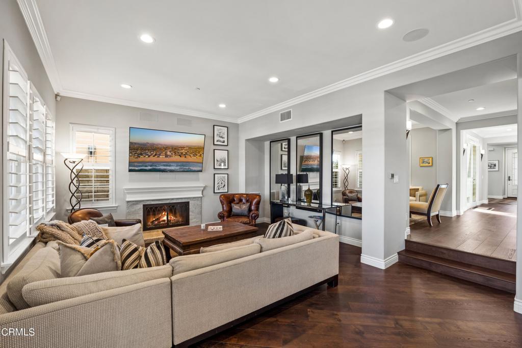 1544 Twin Tides Place