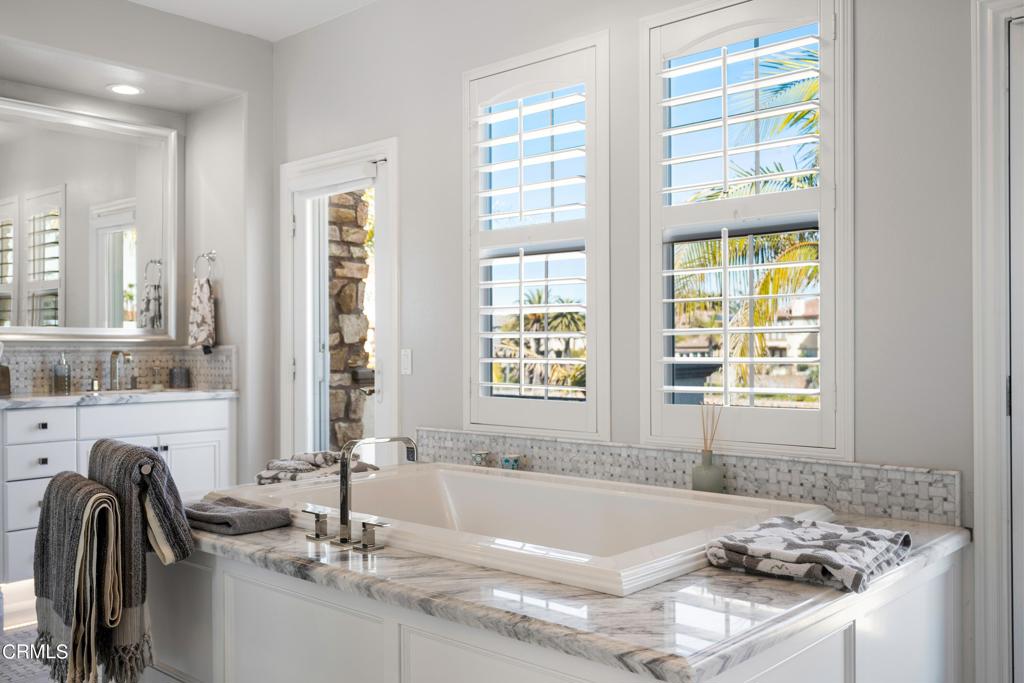 1544 Twin Tides Place