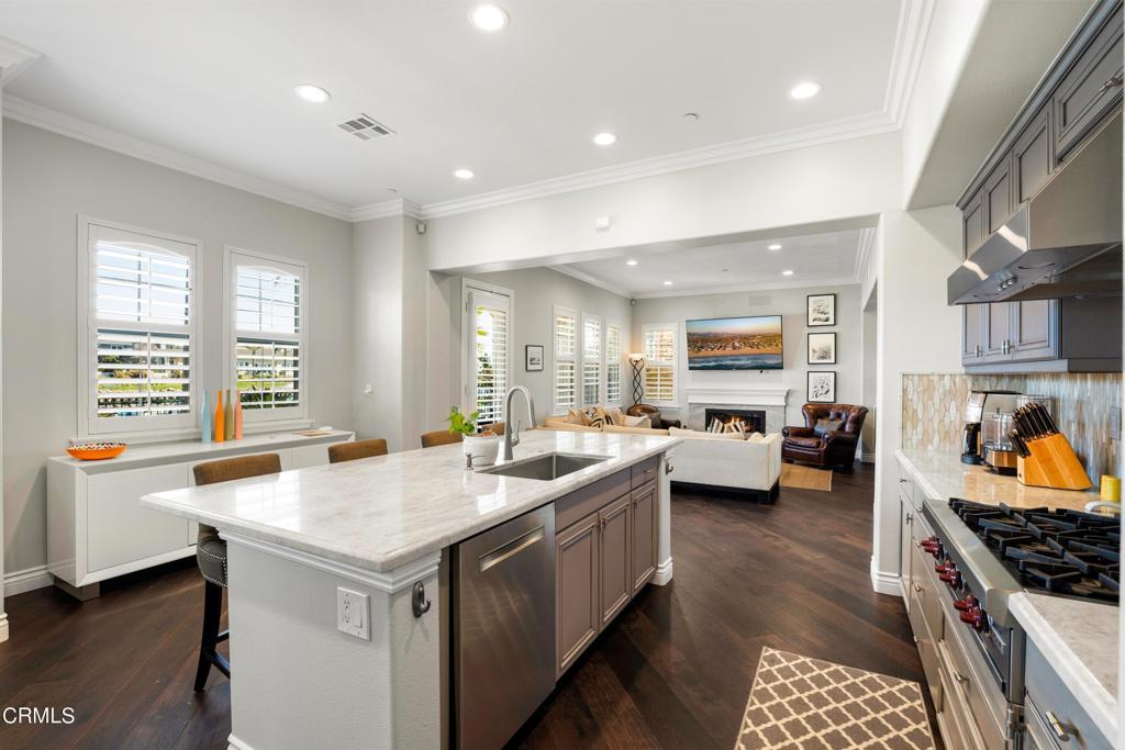 1544 Twin Tides Place