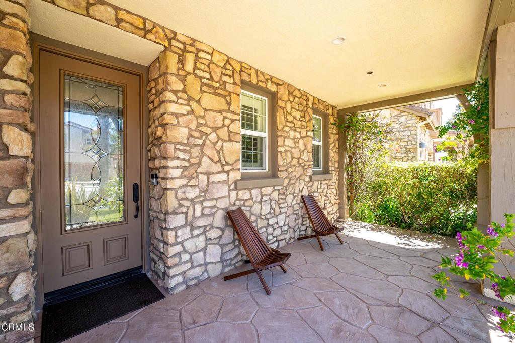 1544 Twin Tides Place