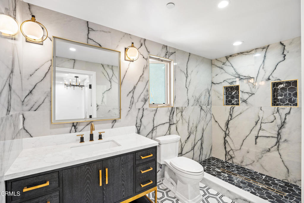 731 Mandalay Beach Road