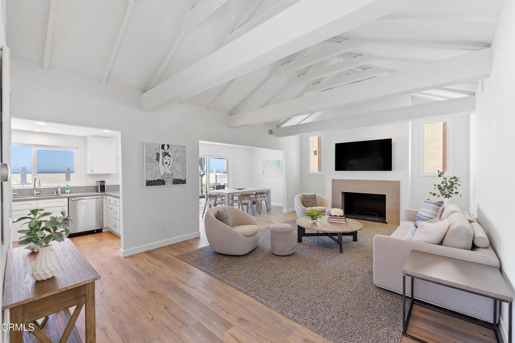 3725 Ocean Drive