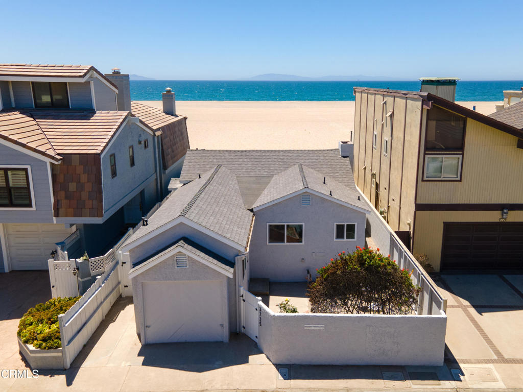 3725 Ocean Drive
