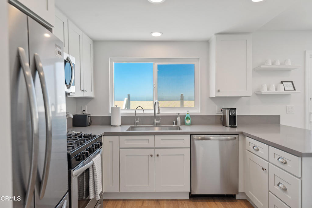 3725 Ocean Drive