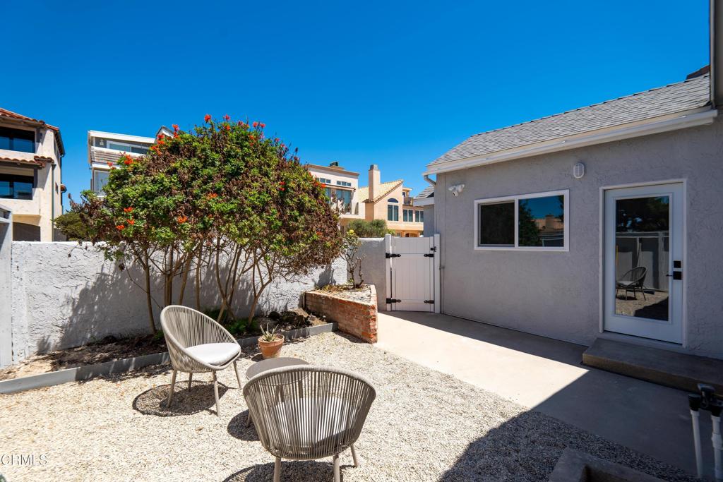 3725 Ocean Drive