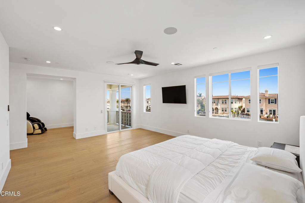 1520 Viewpoint Drive