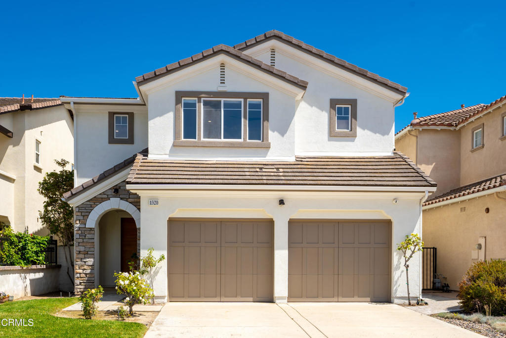 1520 Viewpoint Drive