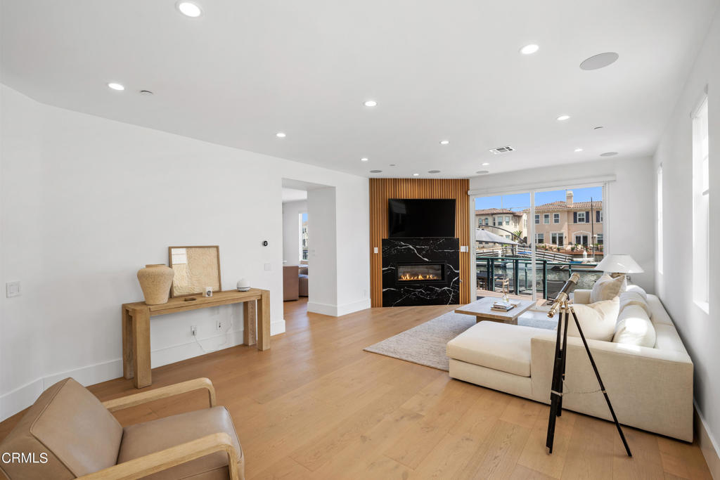 1520 Viewpoint Drive