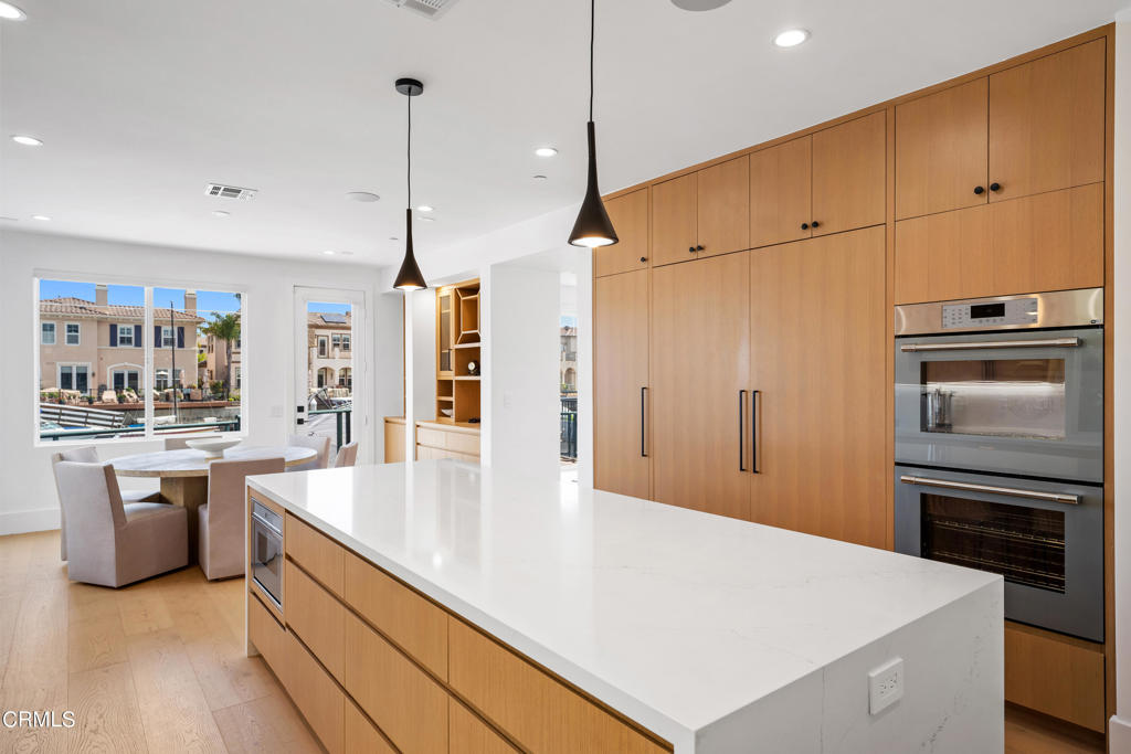 1520 Viewpoint Drive