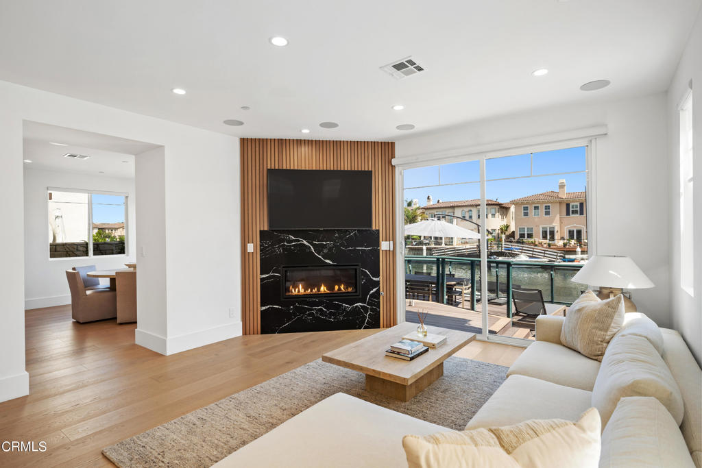 1520 Viewpoint Drive