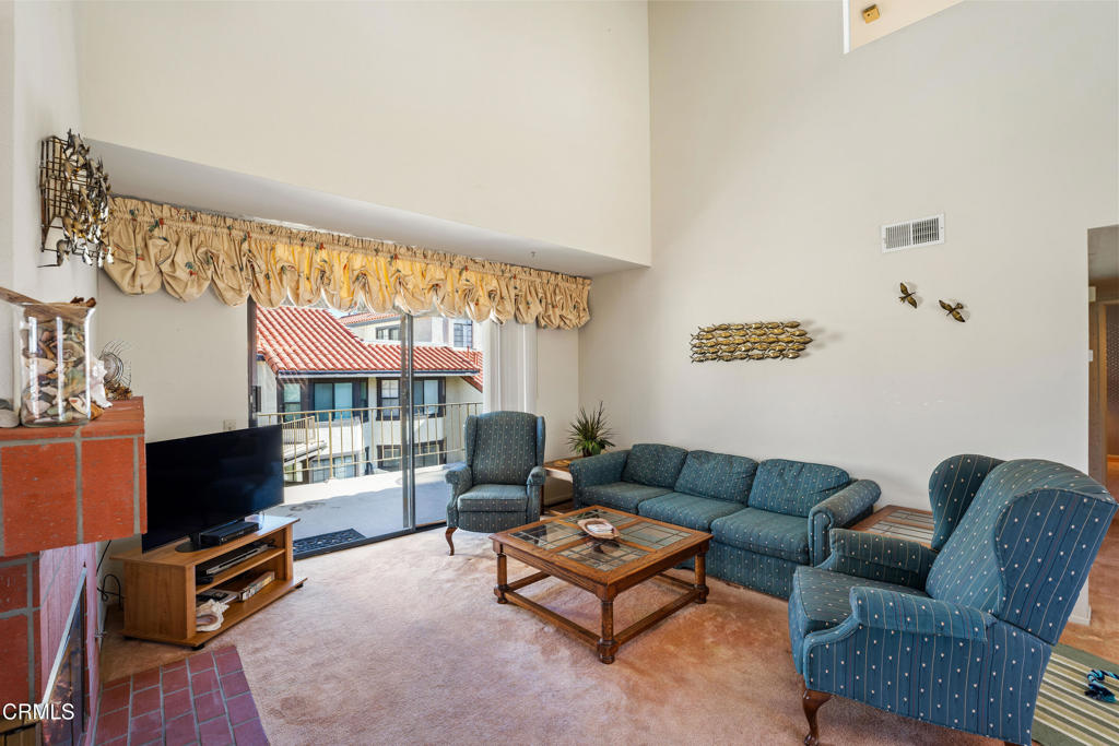 1950 San Tropez Circle