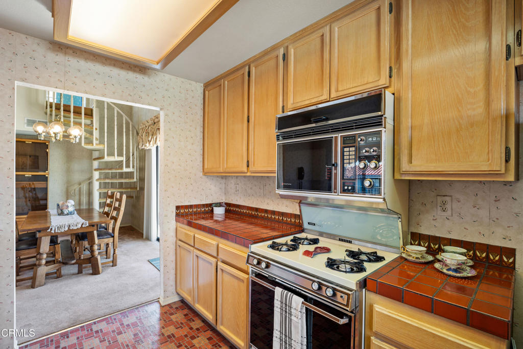 1950 San Tropez Circle