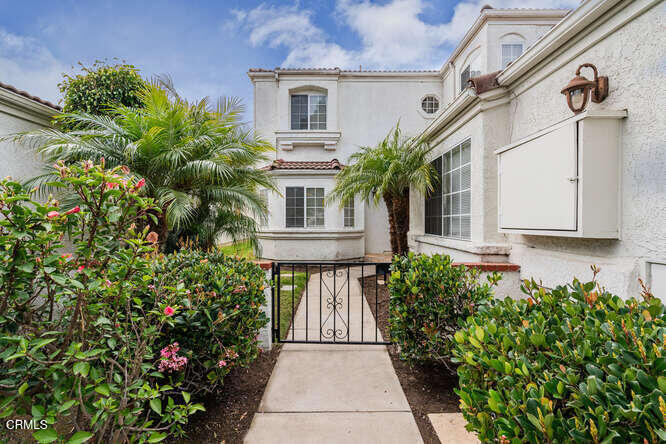 2129 Bermuda Dunes Place