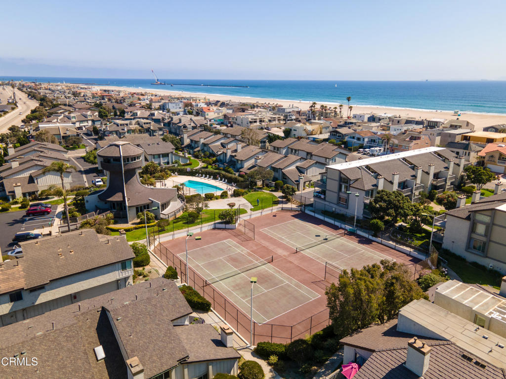 3019 Harbor Boulevard