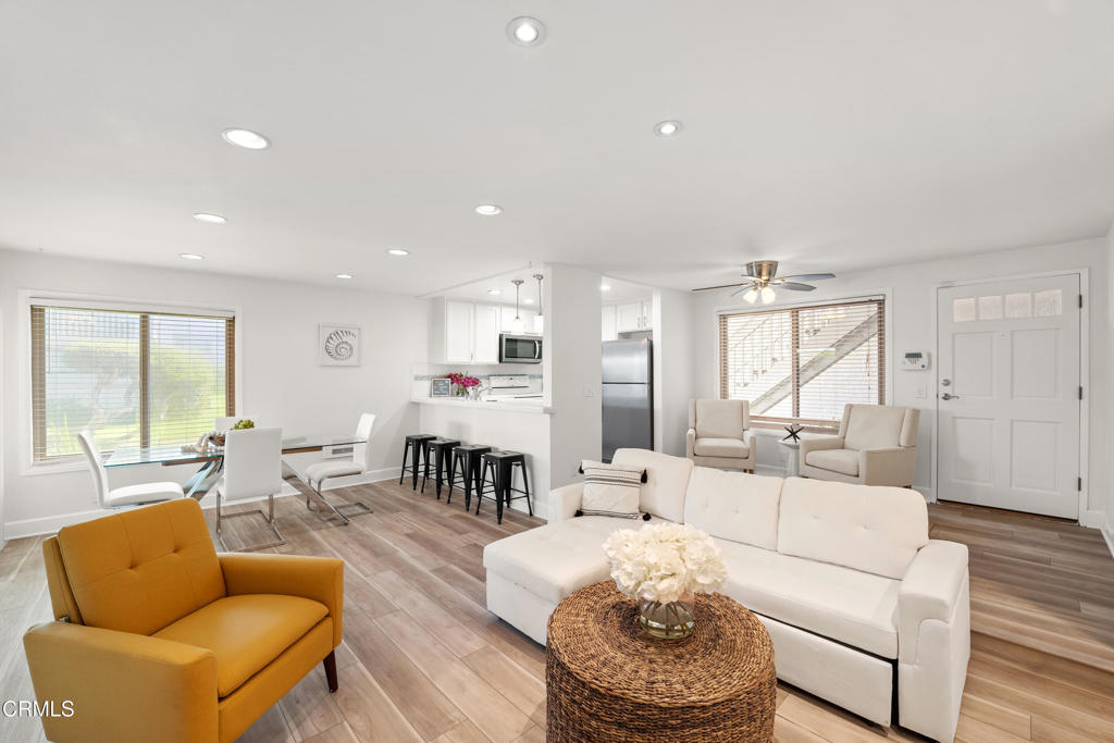 3019 Harbor Boulevard