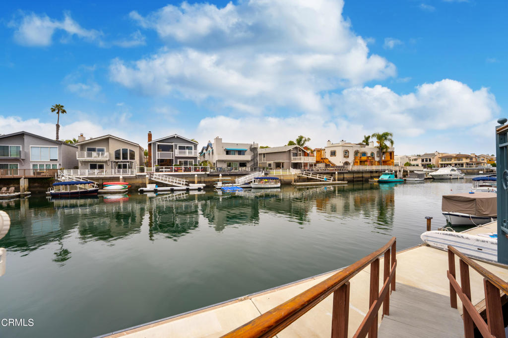 2255 Victoria Avenue