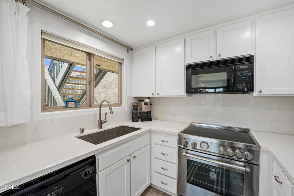 3110 Sunset Lane