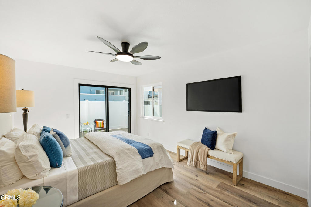 5304 Whitecap Street