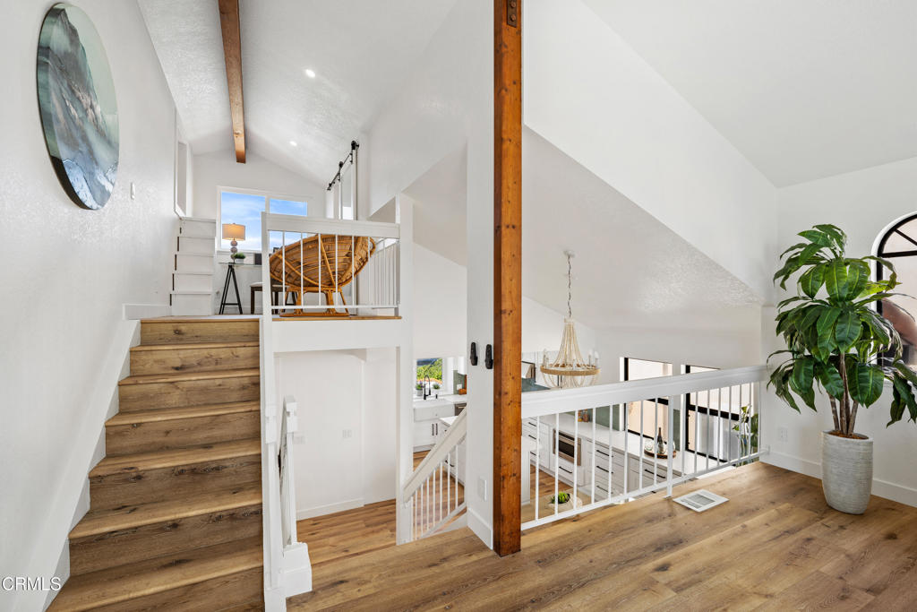 5304 Whitecap Street