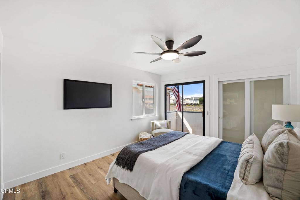 5304 Whitecap Street
