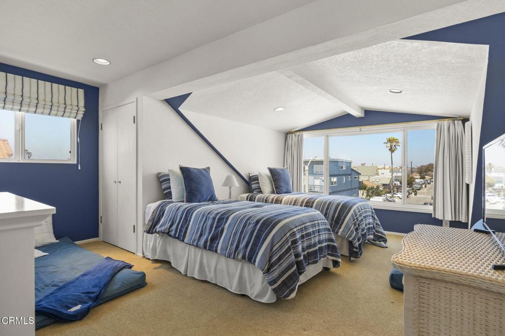 325 Ocean Drive
