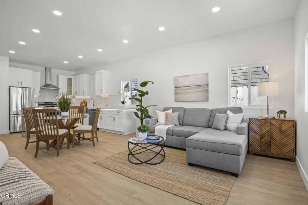 152 Los Angeles Avenue