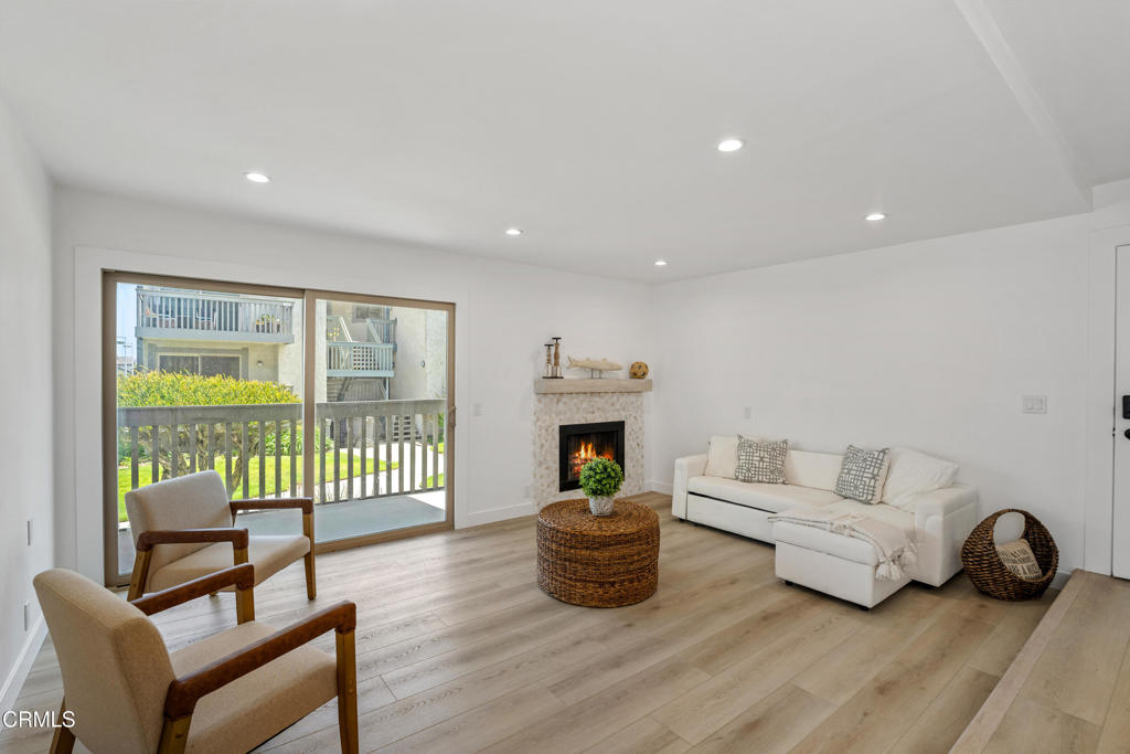 3030 Sunset Lane