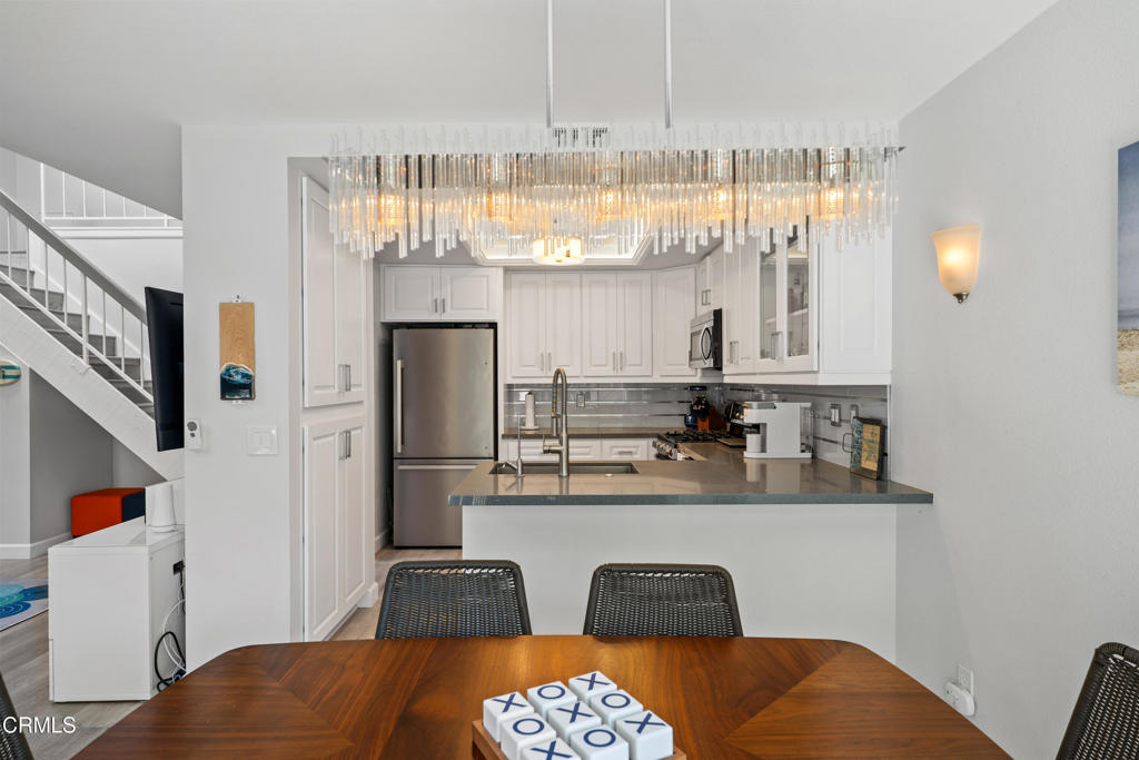 3125 Harbor Boulevard