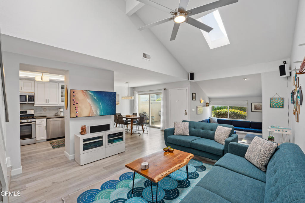 3125 Harbor Boulevard