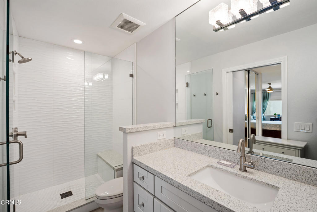 3125 Harbor Boulevard