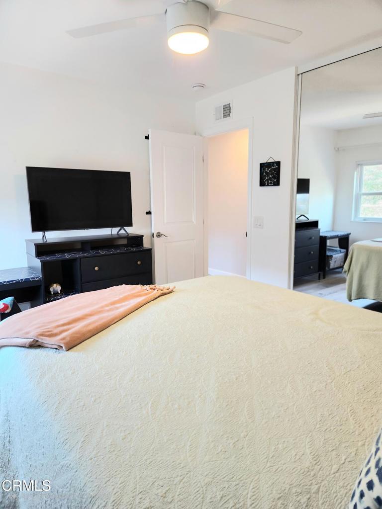 3125 Harbor Boulevard