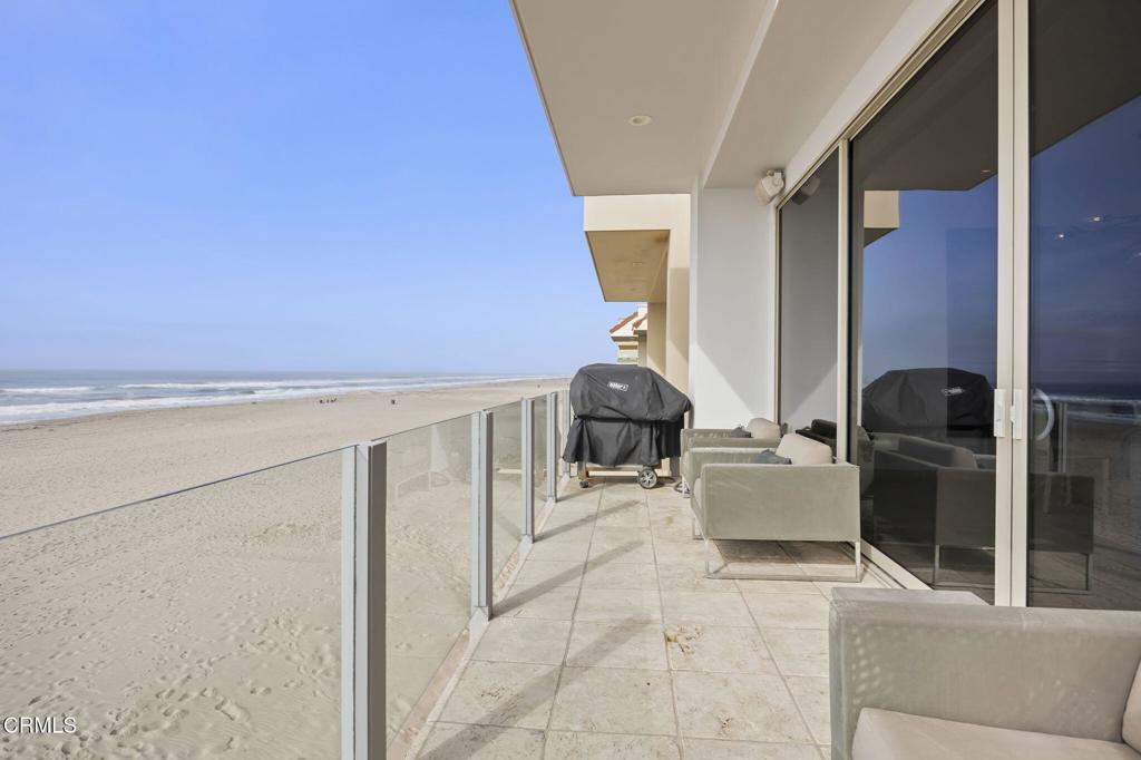 815 Mandalay Beach Road