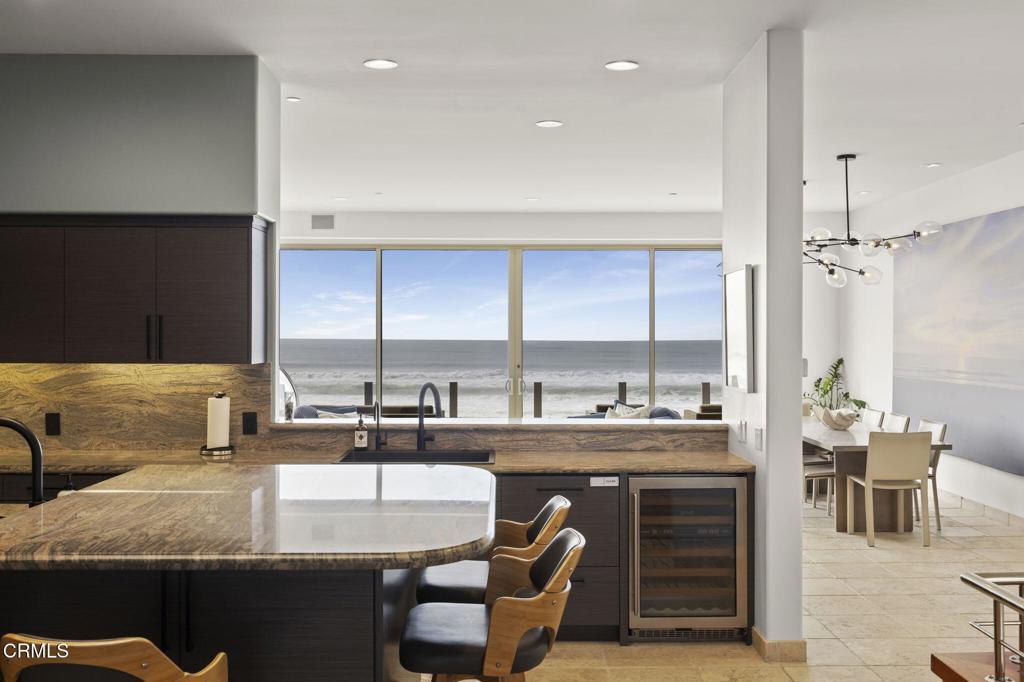 815 Mandalay Beach Road