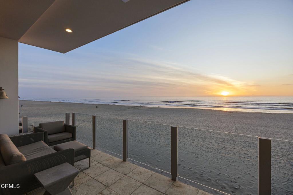 815 Mandalay Beach Road