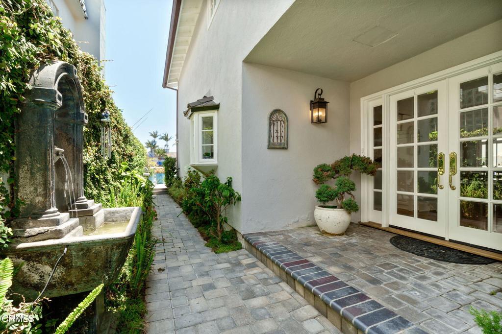 2141 Napoli Drive