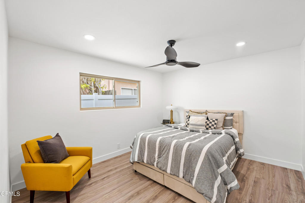 4834 Island View Street