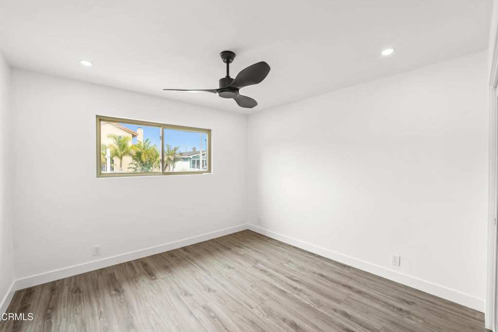 4834 Island View Street