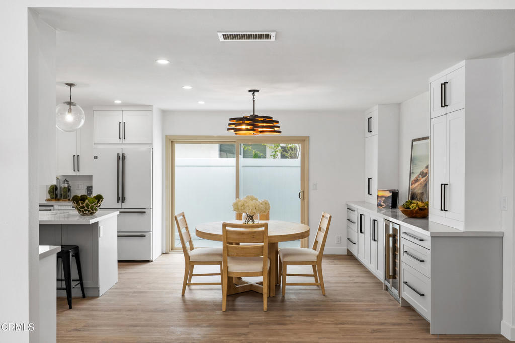 4834 Island View Street