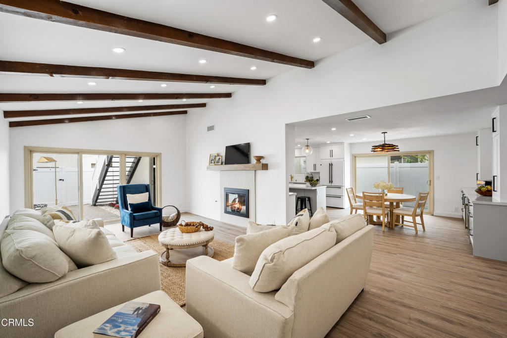 4834 Island View Street