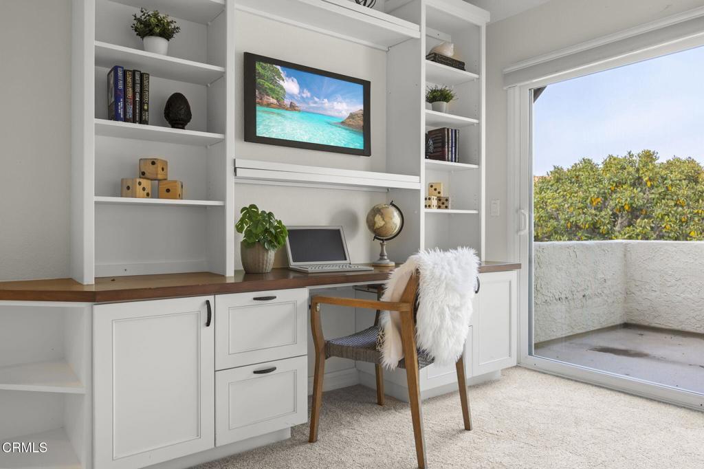 2205 Vina Del Mar