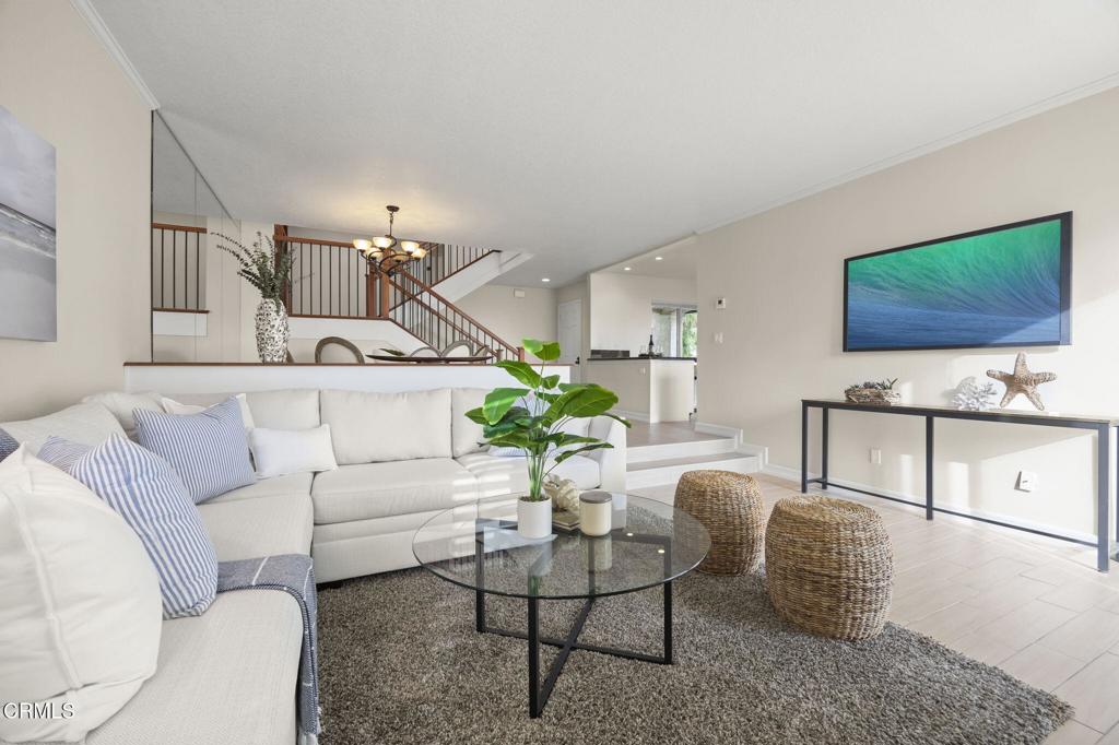 2205 Vina Del Mar