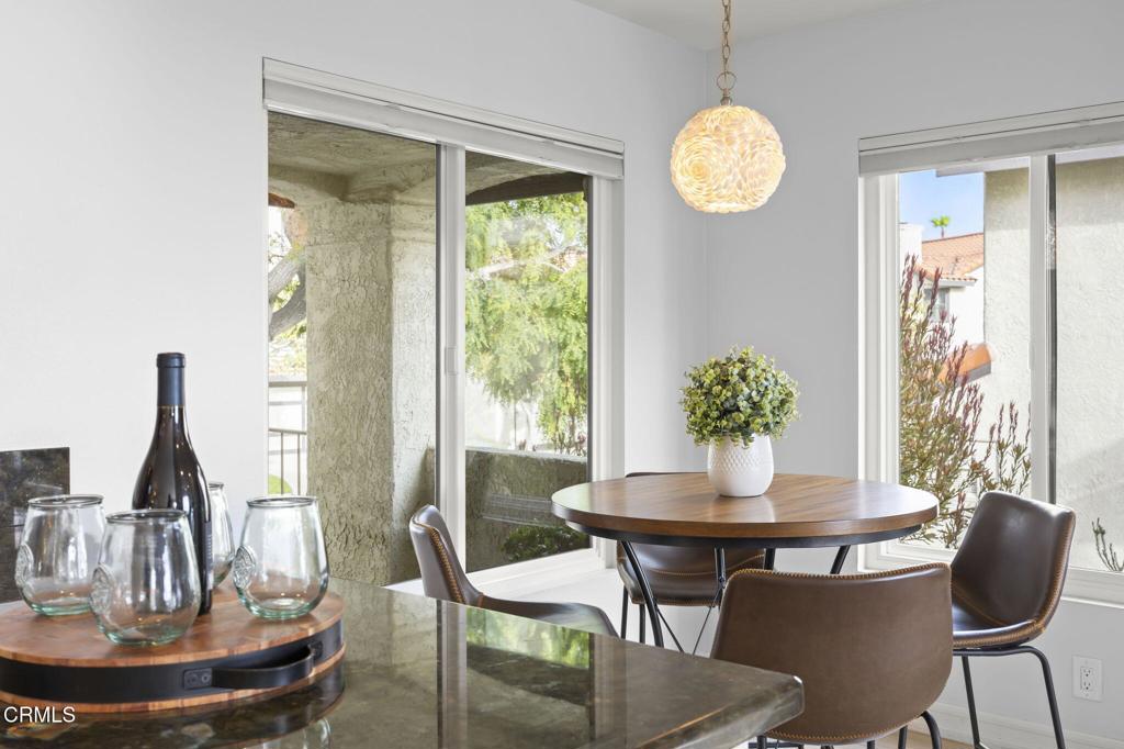 2205 Vina Del Mar